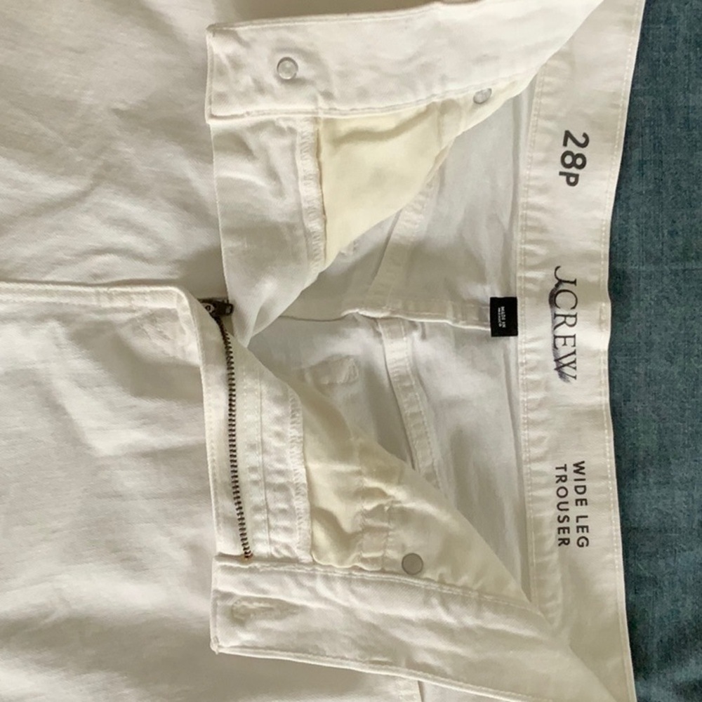 J. Crew White Wide Leg Trouser Jeans 28P Washed, Never Worn